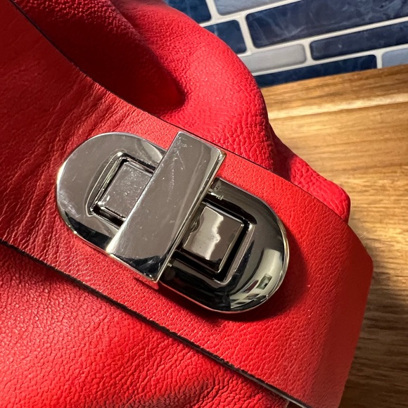 Vince Camuto Davia Red Leather Satchel Rare! - Picture 10 of 13